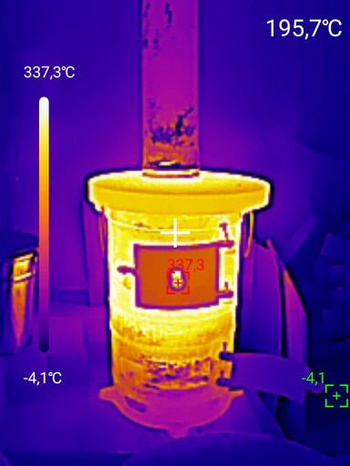 Термоснимок печки-буржуйки на тепловизор UTi260M