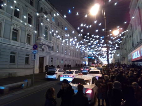 Прогулка по ночной новогодней Москве - улица Большая Дмитровка