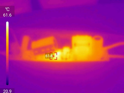 теплоснимок светодиодного драйвера линейного светильника Эра