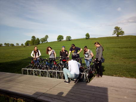 Велосипедистки. Тест фотосъемки камерой смартфона Ulefone Vienna