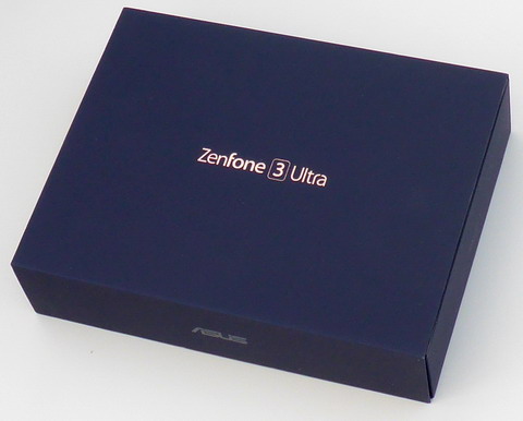 Упаковка телефона Asus Zenfone 3 Ultra (ZU680KL)