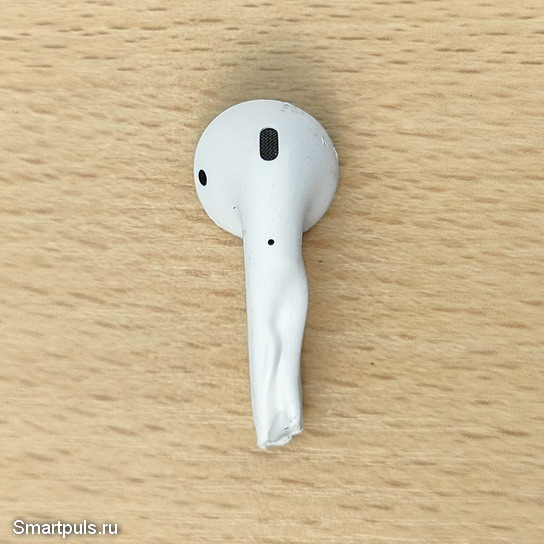 Перегретый наушник Airpods