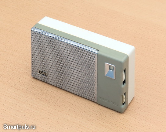 Переделка транзисторного приёмника в Bluetooth колонку в стиле ретро