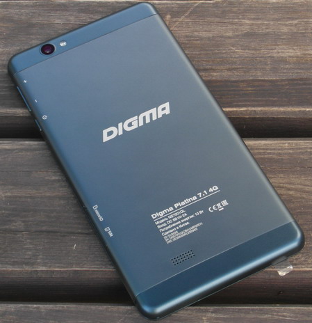 планшет Digma Platina 7.1 4G - вид сзади