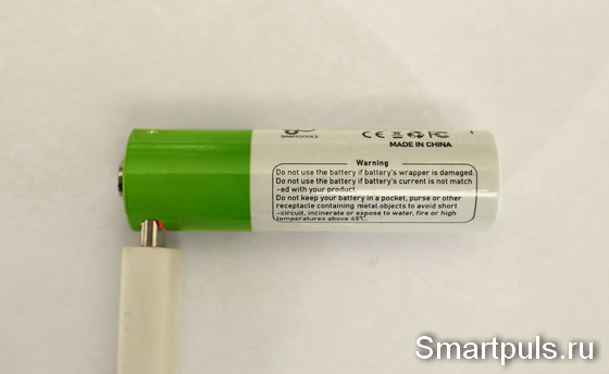 литий-ионный аккумулятор для замены батарейки АА - зарядка
