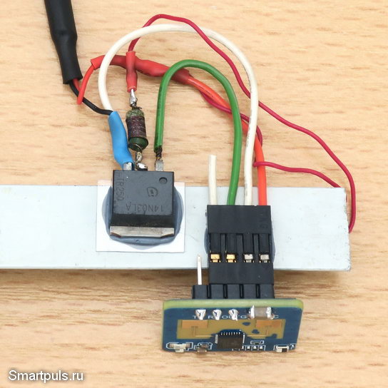 Сборка и тестирование кухонного светильника под шкаф с радарным датчиком присутствия человека своими руками