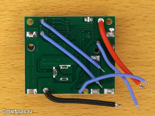 Плата балансировки и защиты для аккумулятора Makita на 5 ячеек 18650 (вид с нижней стороны)