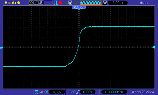 Осциллограмма (УНЧ класса AB на микросхеме TDA7265), фронт прямоугольного импульса 1 кГц, нагрузка 8 Ом