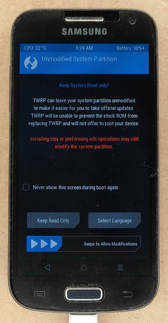 TWRP - стартовый экран