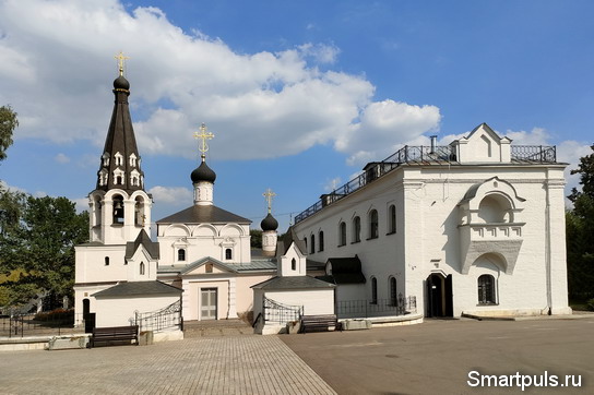 Спасский храм (Храм Спаса Нерукотворного Образа в Котове), г. Долгопрудный