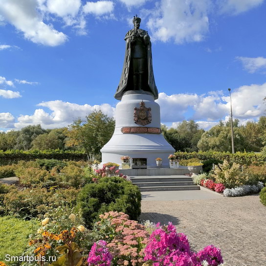 Памятник Николаю II в Тайнинском (Мытищи)
