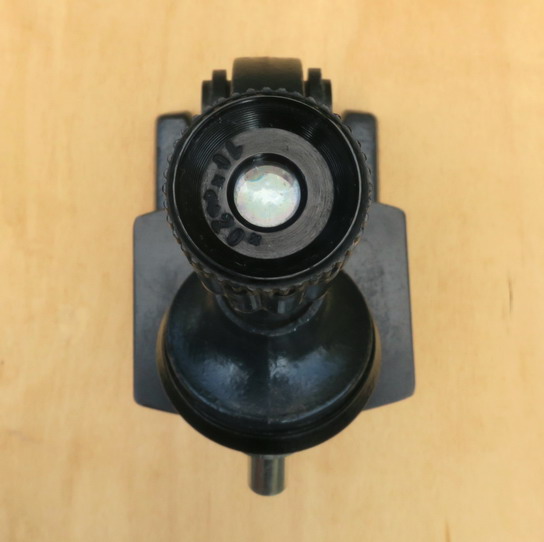 Окуляр учебного микроскопа УМ-401 с возможностью зума 10x - 20x