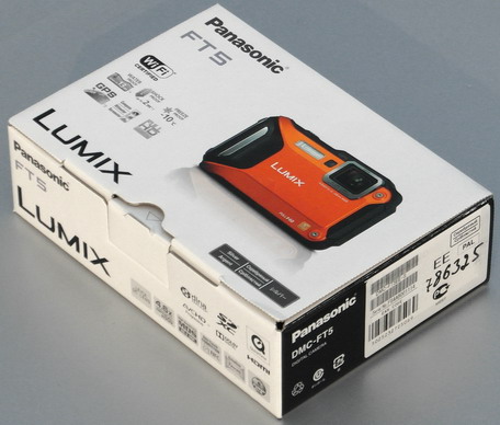 Упаковка защищенного фотоаппарата Panasonic Lumix DMC-FT5