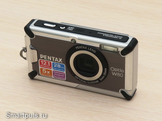 Влагозащищенный фотоаппарат Pentax Optio W80 с режимом "макро 1 см"